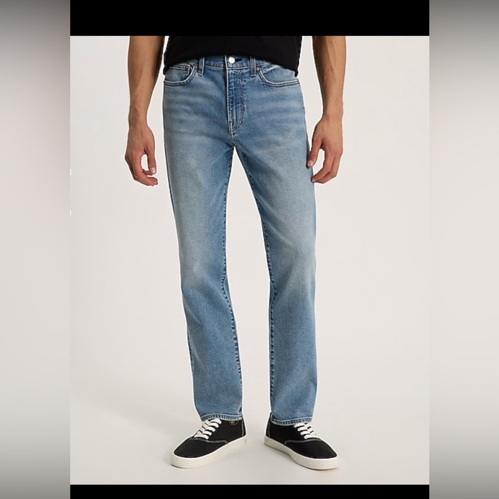 Express Mens Slim Straight Leg Blue Jeans
